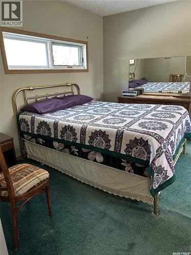 441 2Nd Avenue, Benson Rm No. 35, SK - Indoor Photo Showing Bedroom