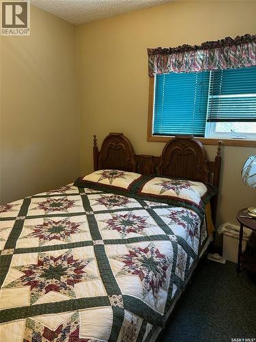 441 2Nd Avenue, Benson Rm No. 35, SK - Indoor Photo Showing Bedroom