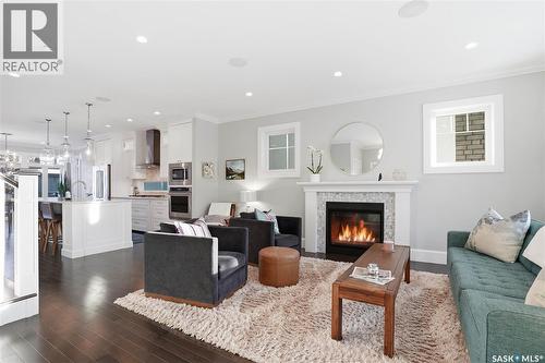 511 Lansdowne Avenue, Saskatoon, SK - Indoor Photo Showing Living Room With Fireplace