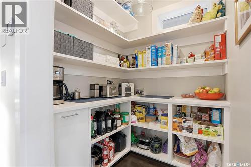 511 Lansdowne Avenue, Saskatoon, SK - Indoor With Storage