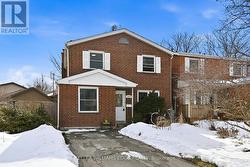 2478 MALCOLM CRESCENT  Burlington, ON L7P 4A4