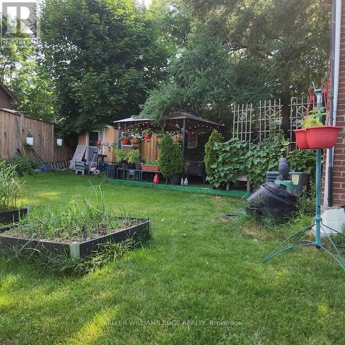 2478 Malcolm Crescent, Burlington, ON - Outdoor