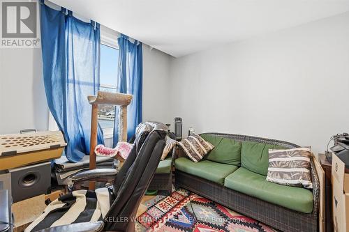 2478 Malcolm Crescent, Burlington, ON - Indoor