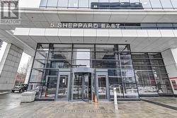 2417 - 5 SHEPPARD AVENUE E  Toronto, ON M2N 0G4