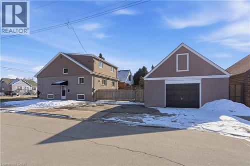 216 Walter Avenue S, Hamilton, ON - Outdoor