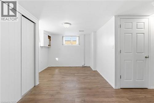 216 Walter Avenue S, Hamilton, ON - Indoor Photo Showing Other Room