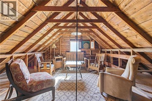 216 Walter Avenue S, Hamilton, ON - Indoor