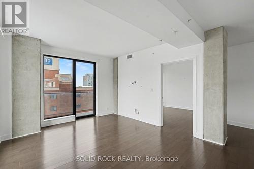 1606 - 20 Daly Avenue, Ottawa, ON - Indoor Photo Showing Other Room