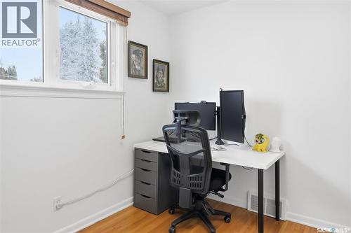 1113 2Nd Street E, Saskatoon, SK - Indoor Photo Showing Office
