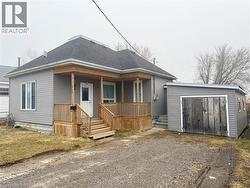 318 LAFONTAINE Street  Wallaceburg, ON N8A 4H9
