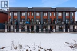 2 WILLOW Street Unit# 71  Paris, ON N3L 0K7