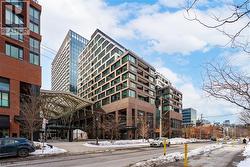 455 WELLINGTON Street W Unit# 610 Toronto, ON M5J 2R2