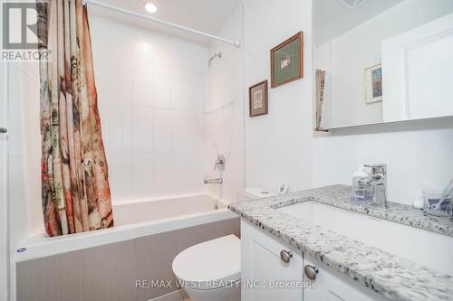 201A - 9608 Yonge Street, Richmond Hill, ON - Indoor Photo Showing Bathroom