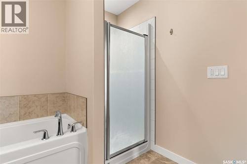 4733 Green View Crescent E, Regina, SK - Indoor Photo Showing Bathroom