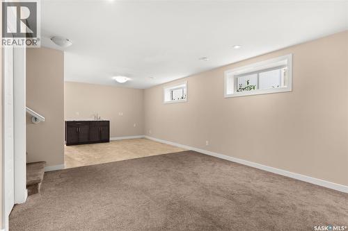 4733 Green View Crescent E, Regina, SK - Indoor Photo Showing Other Room