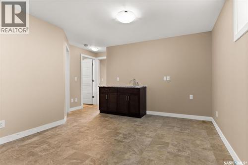 4733 Green View Crescent E, Regina, SK - Indoor Photo Showing Other Room