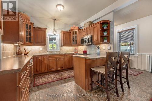 2 George Street N, Smiths Falls, ON - Indoor Photo Showing Kitchen
