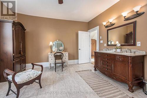 2 George Street N, Smiths Falls, ON - Indoor Photo Showing Bathroom