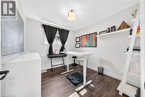 33 Glen Vista Drive, Hamilton, ON - Indoor