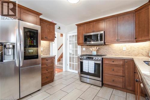 250 Royal Street, Waterloo, ON - Indoor Photo Showing Kitchen With Stainless Steel Kitchen