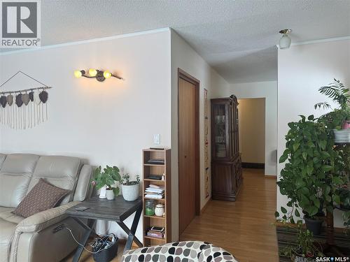 101 Doepker Avenue, Annaheim, SK - Indoor