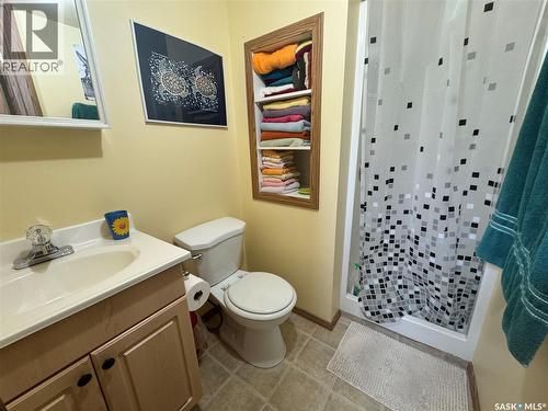 101 Doepker Avenue, Annaheim, SK - Indoor Photo Showing Bathroom