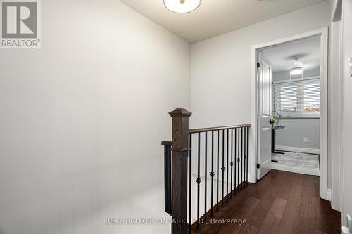 3811 Cedar Hedge Rise, Mississauga, ON - Indoor Photo Showing Other Room