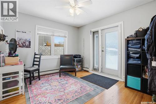 2804 Hill Avenue, Regina, SK - Indoor