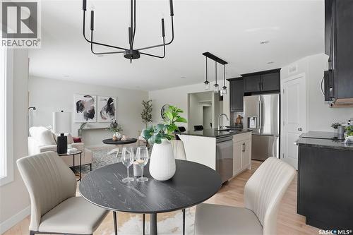 662 Sutter Bay, Saskatoon, SK - Indoor Photo Showing Dining Room