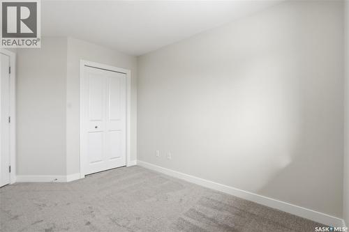 662 Sutter Bay, Saskatoon, SK - Indoor Photo Showing Other Room