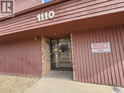 301 1110 9Th Avenue Ne, Swift Current, SK - Outdoor With Exterior