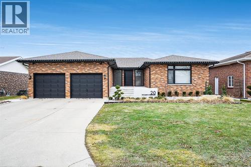 20 Elizabeth CRESCENT  Leamington, ON N8H 4Y1