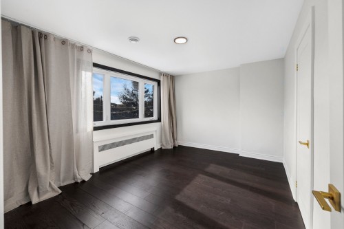 Chambre à coucher - 414 Rue Dufferin, Hampstead, QC - Indoor Photo Showing Other Room