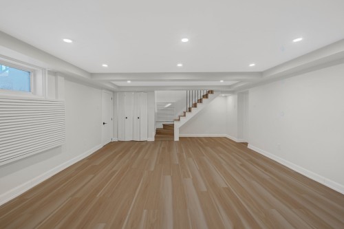 Salle familiale - 414 Rue Dufferin, Hampstead, QC - Indoor Photo Showing Other Room