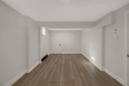 Chambre à coucher - 414 Rue Dufferin, Hampstead, QC - Indoor Photo Showing Other Room