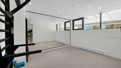 Exercise Room - 1306-360 Rue Mayor, Montréal (Ville-Marie), QC - Indoor Photo Showing Other Room