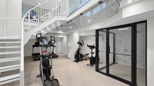 Exercise Room - 1306-360 Rue Mayor, Montréal (Ville-Marie), QC - Indoor Photo Showing Gym Room