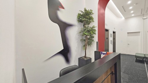 Mud Room - 1306-360 Rue Mayor, Montréal (Ville-Marie), QC - Indoor