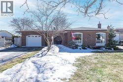118 WESTWOOD Crescent Welland, ON L3C 4R3