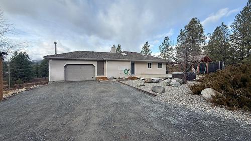 3027 Black Angus Road, Cranbrook, BC - Outdoor