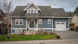 8909 Grizzly Crescent  Kamloops, BC V2C 6T9