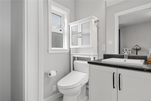 80 Murphy St, Campbell River, BC 