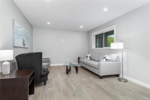 80 Murphy St, Campbell River, BC 