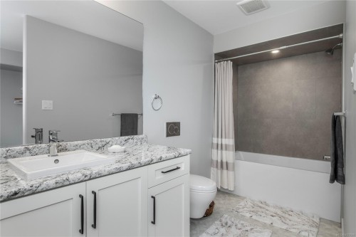 80 Murphy St, Campbell River, BC 