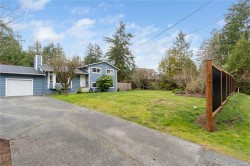 7509 Harby Rd  Lantzville, BC V0R 2H0