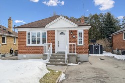 70 Westleigh Crescent  Toronto, ON M8W 3Z7