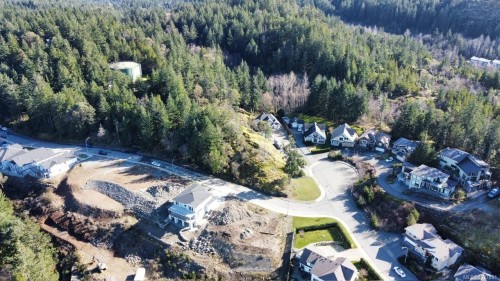 156 Hawk Point Rd, Nanaimo, BC 