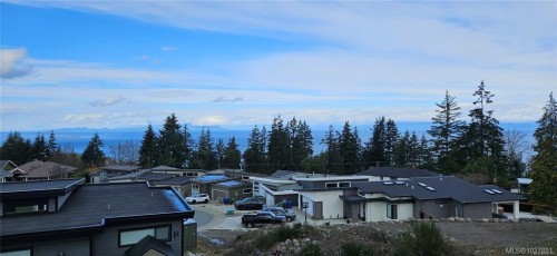 156 Hawk Point Rd, Nanaimo, BC 