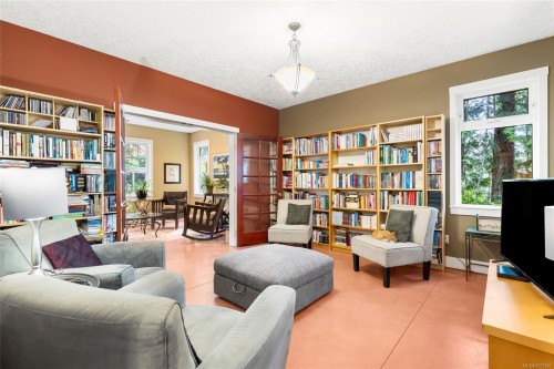 6280 Sooke Rd, Sooke, BC 