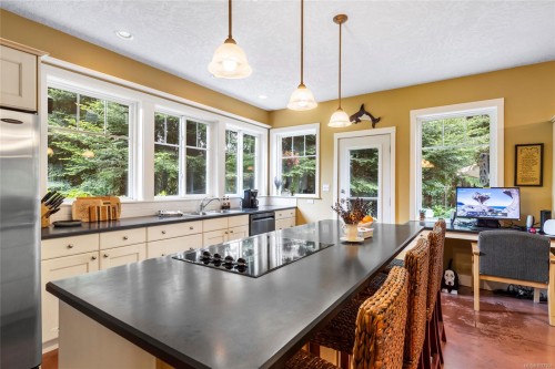 6280 Sooke Rd, Sooke, BC 